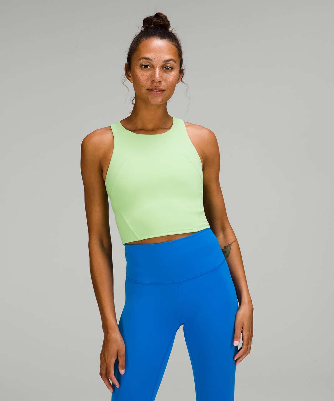 Lululemon Everglades Green Invigorate training tank - Size 6