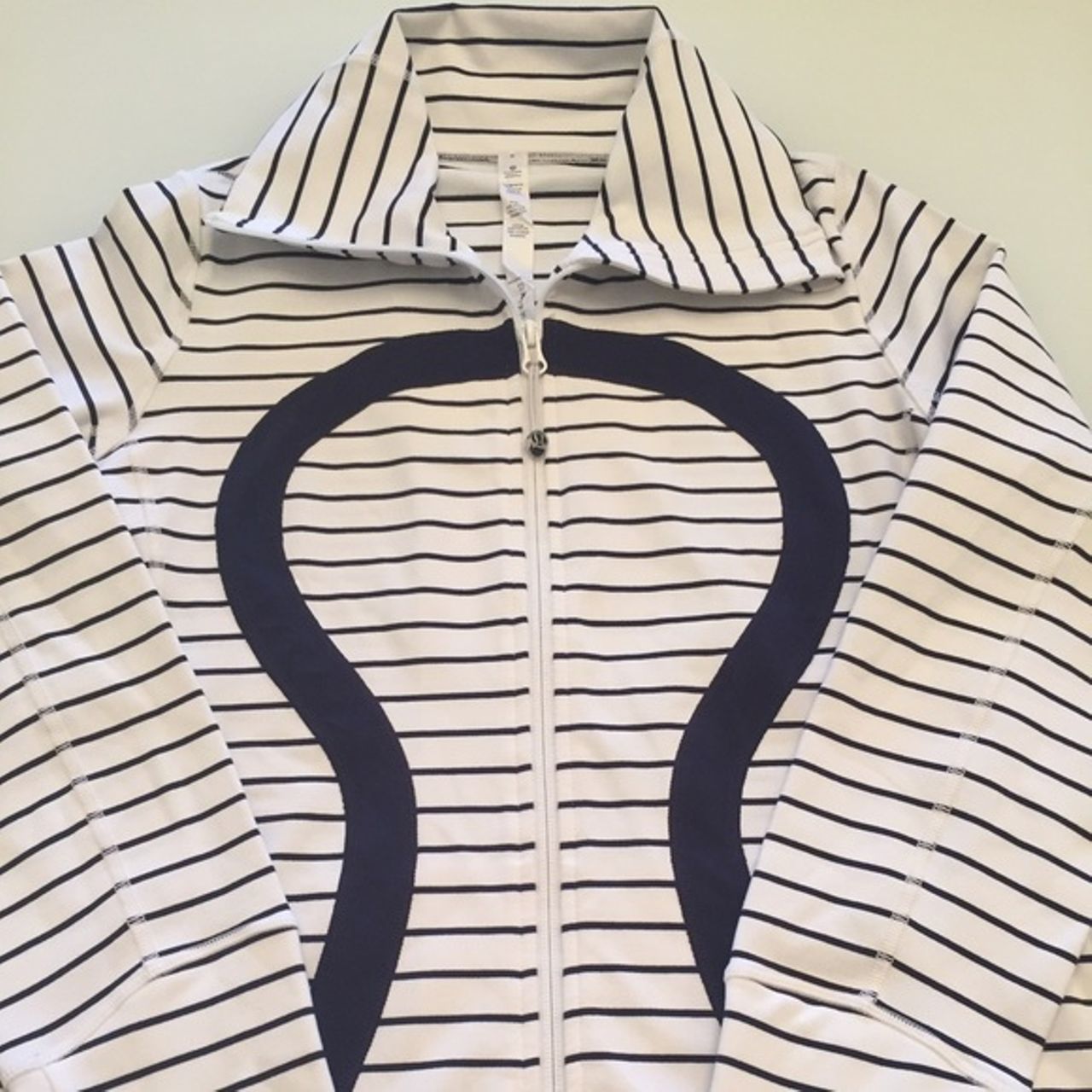 Lululemon In Stride Jacket - Quiet Stripe White Deep Indigo /  Deep Indigo