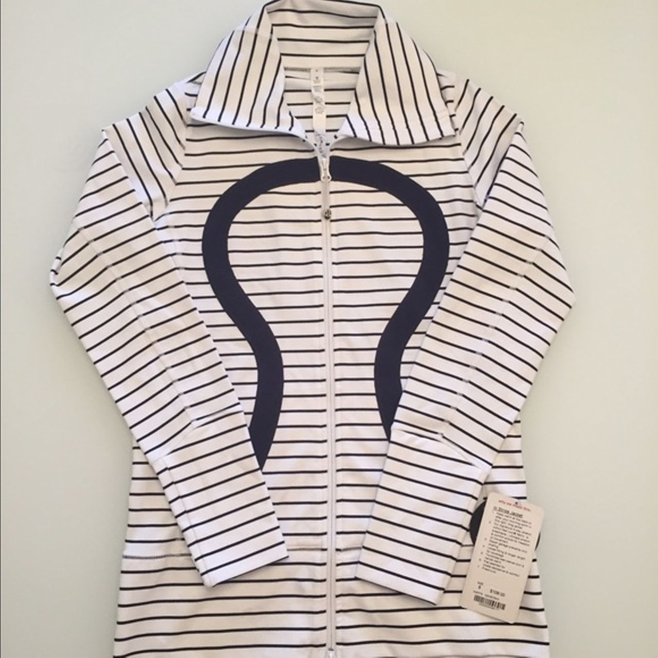 LULULEMON Stride Jacket Blue & White Striped Size 4 - Depop