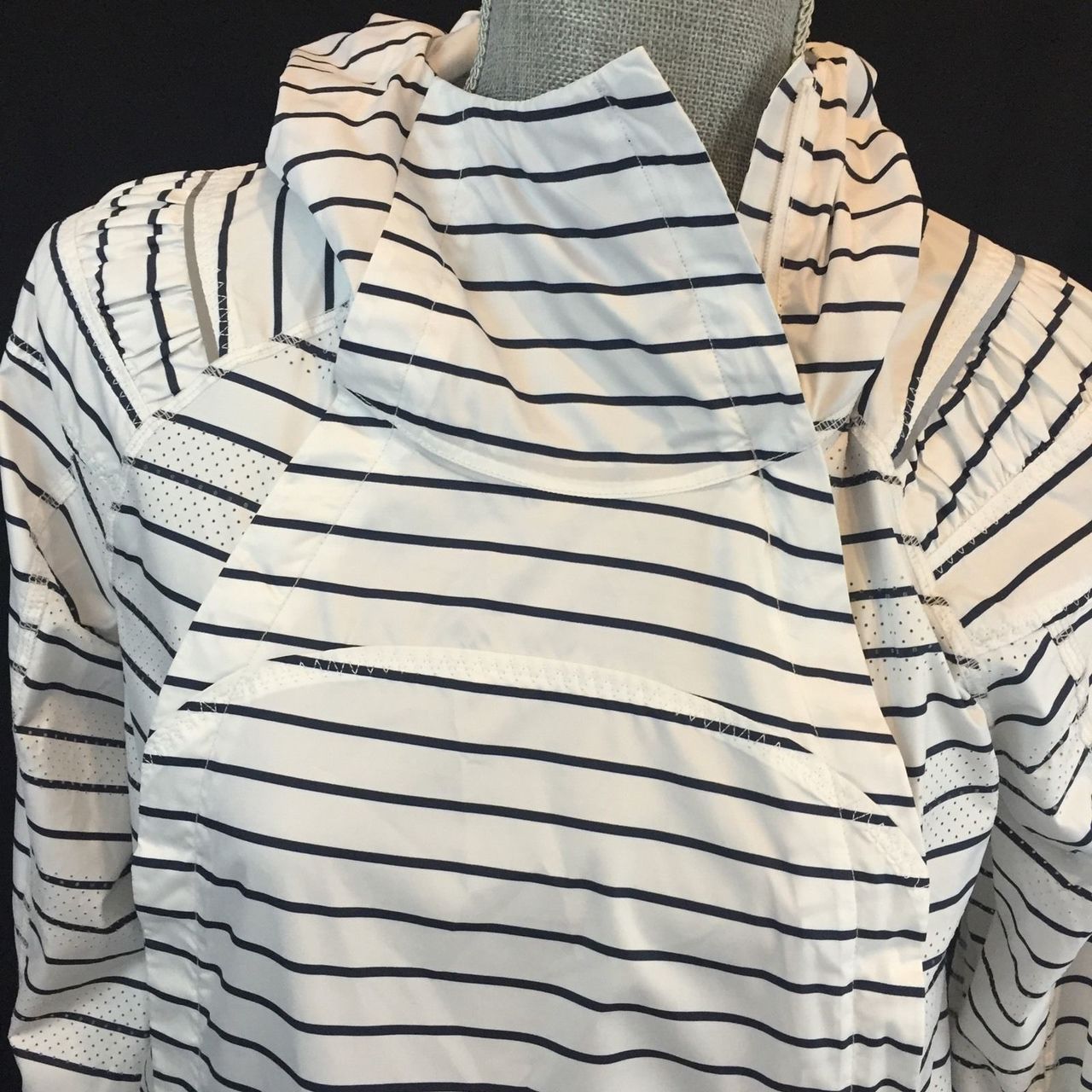 Lululemon Pack and Go Pullover - Quiet Stripe Printed White Deep Indigo