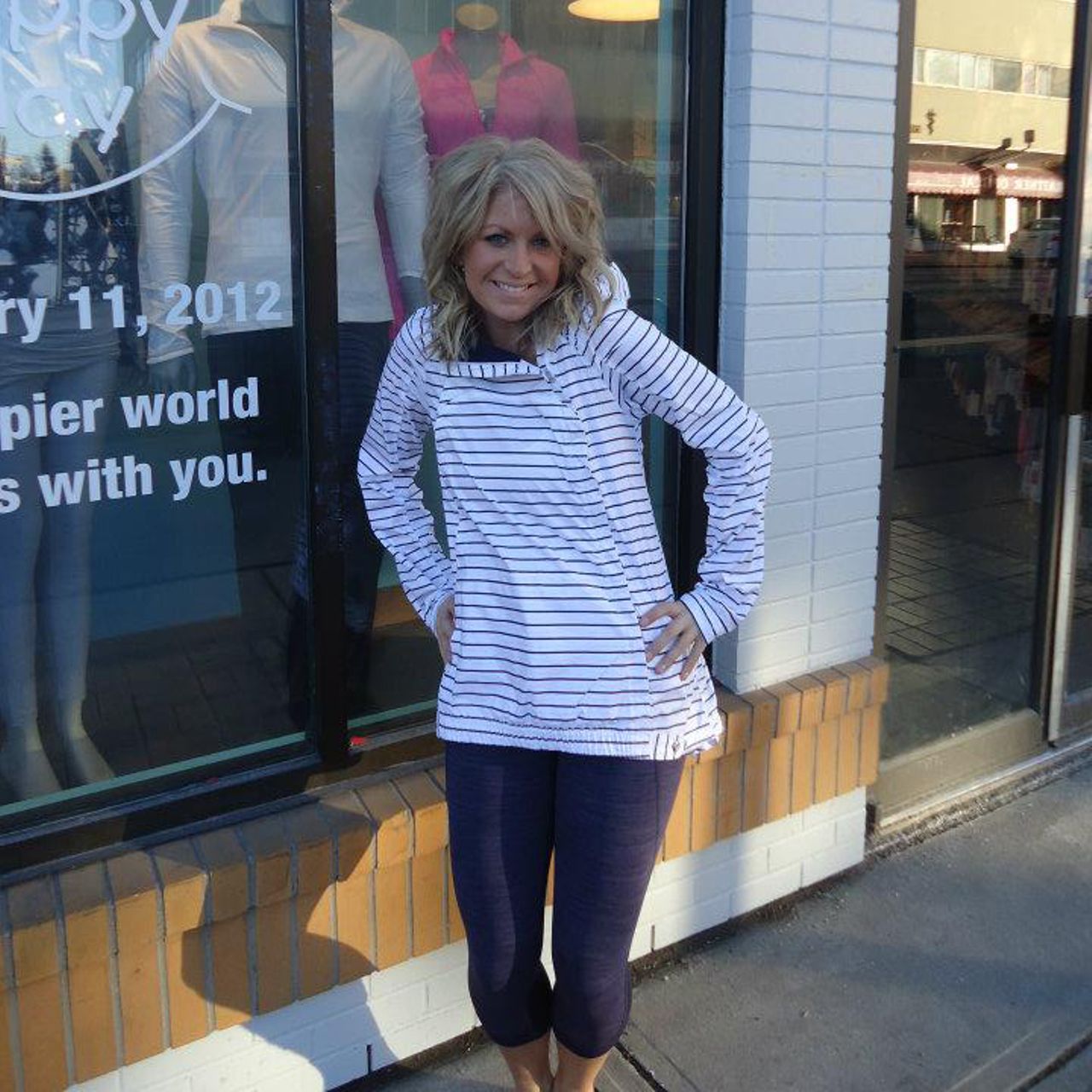 Lululemon Pack and Go Pullover - Quiet Stripe Printed White Deep Indigo