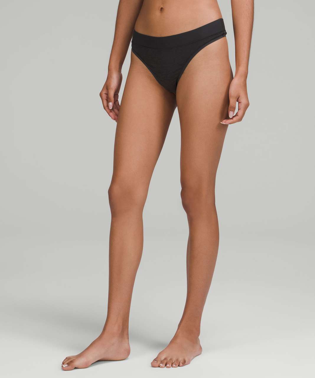 Lululemon UnderEase Lace Mid-Rise Thong Underwear - Black / Lace