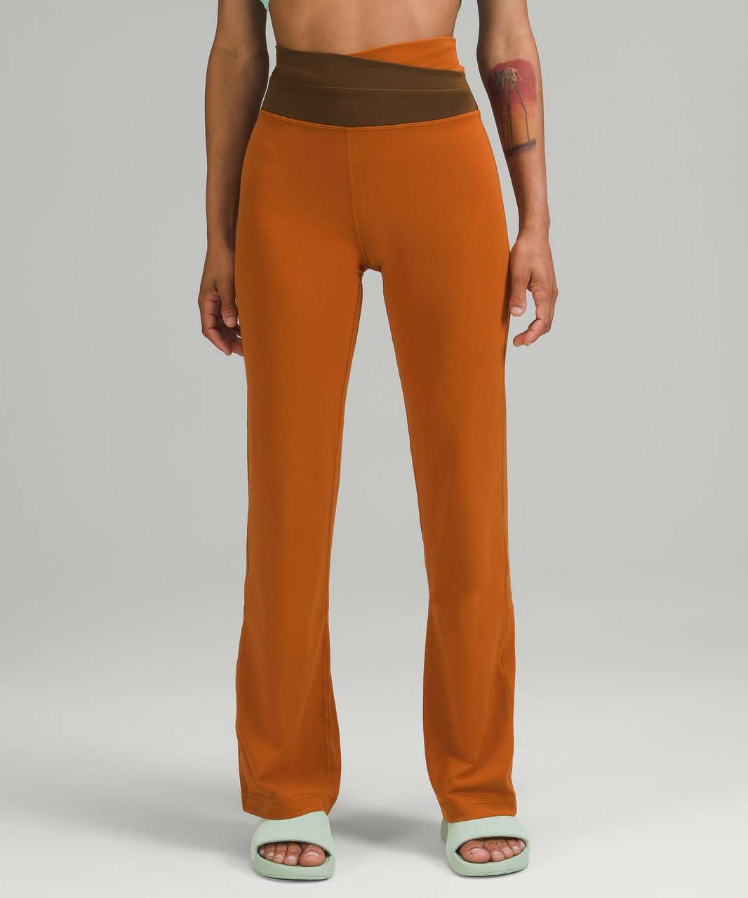 Lululemon Throwback Astro Pant - Butternut Brown / Deep Artifact - lulu ...