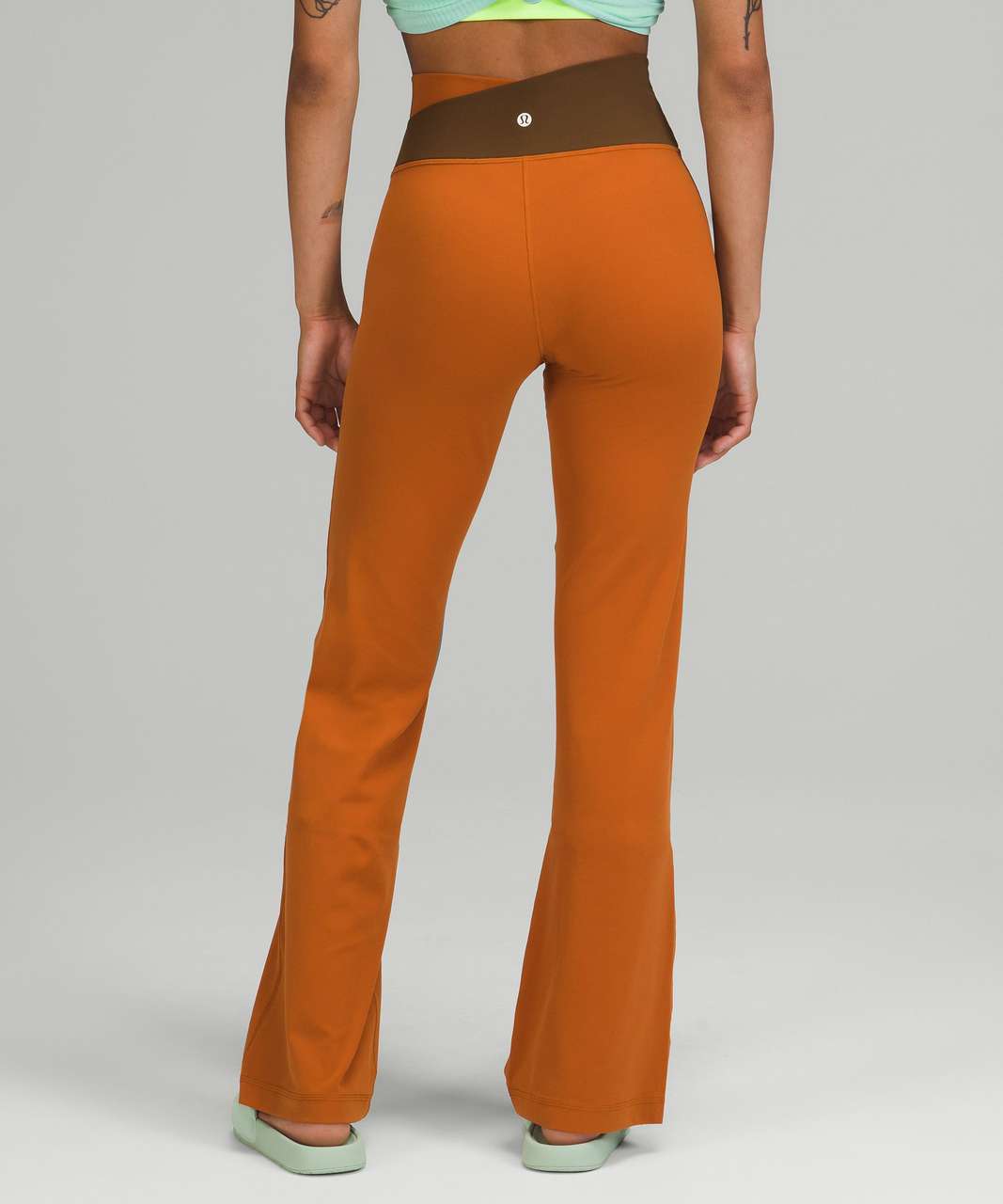 Lululemon Throwback Astro Pant - Butternut Brown / Deep Artifact - lulu  fanatics