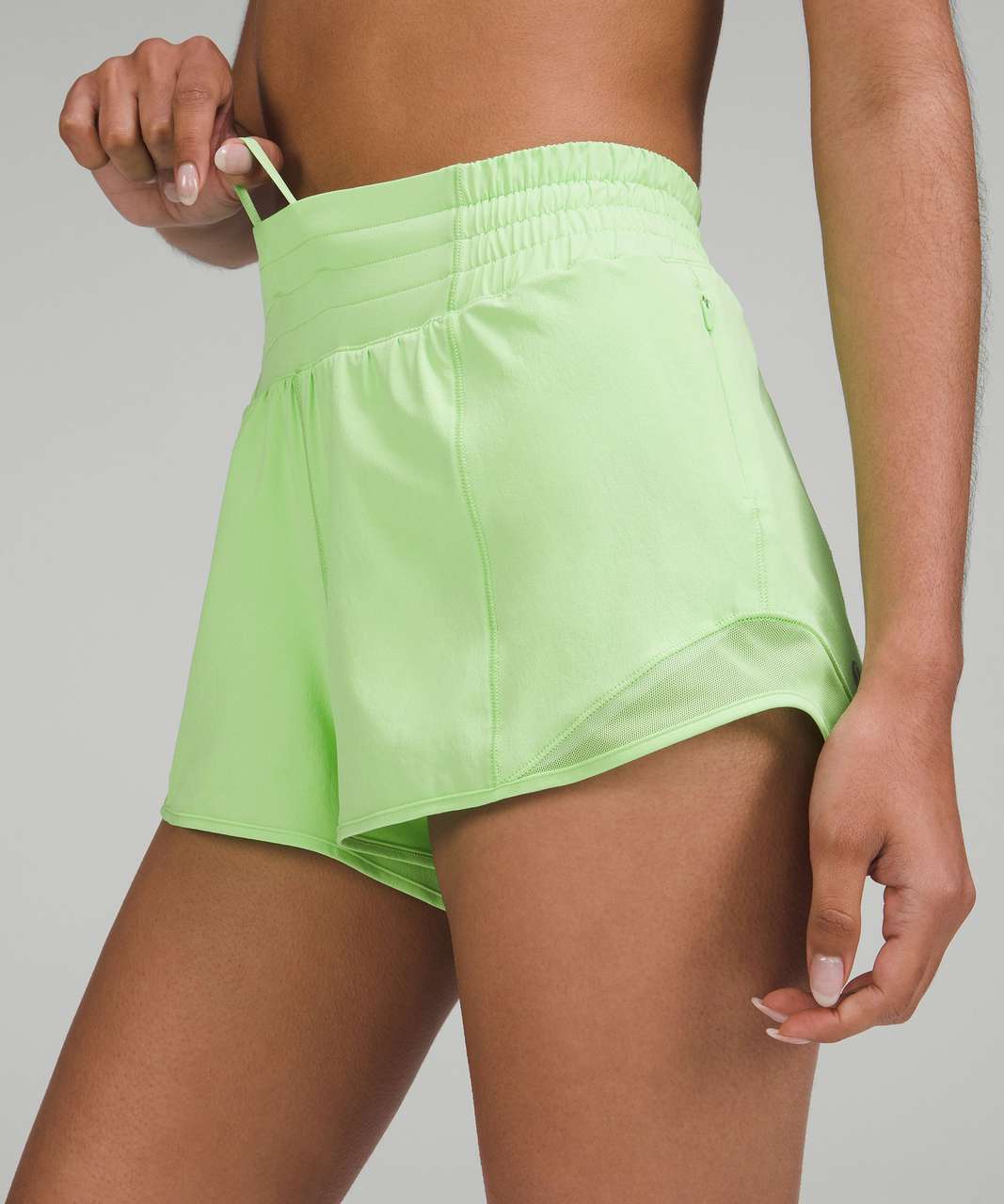 Lululemon Hotty Hot High-Rise Lined Short 2.5" - Scream Green Light