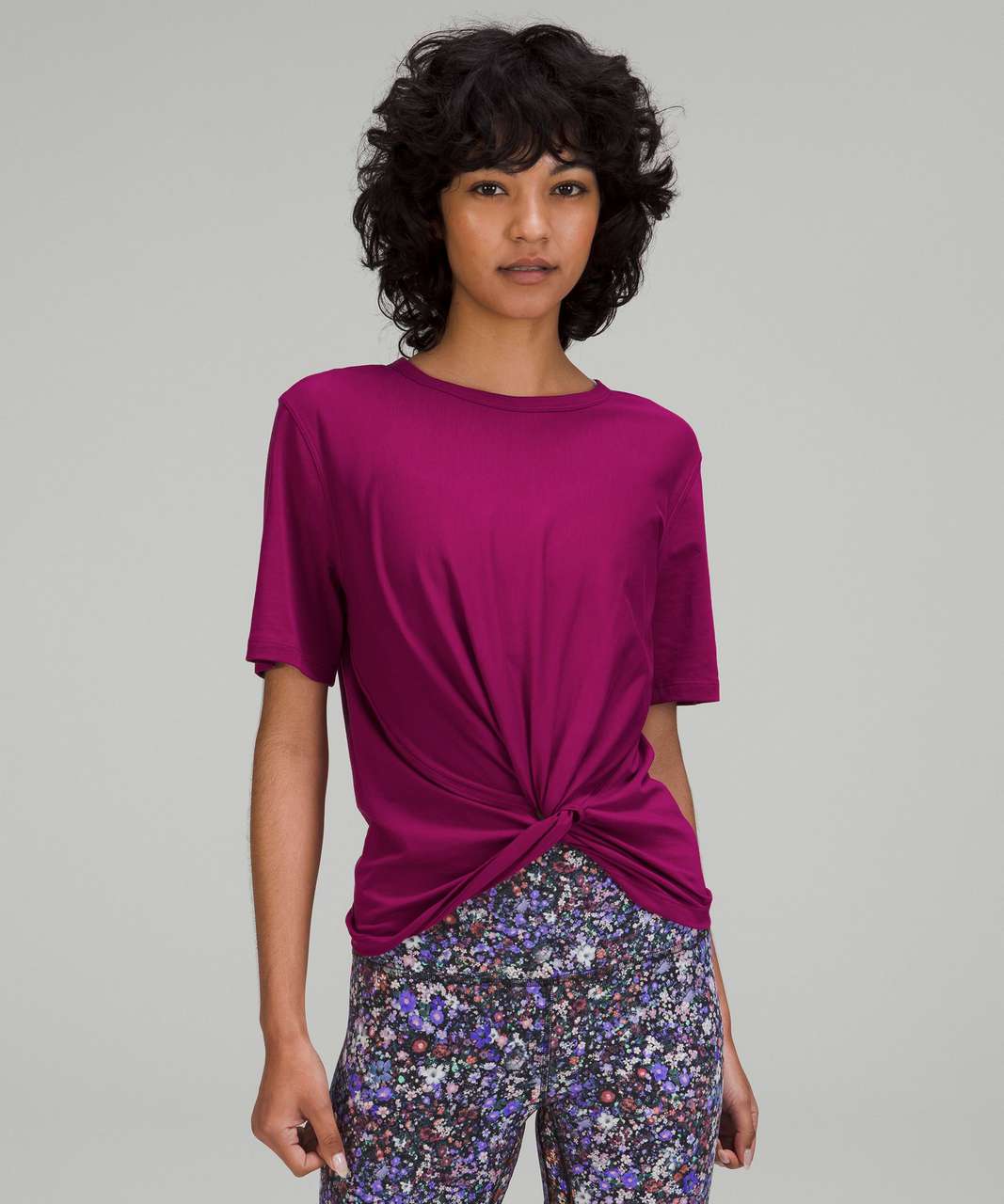 Lululemon Crescent T-Shirt - Magenta Purple