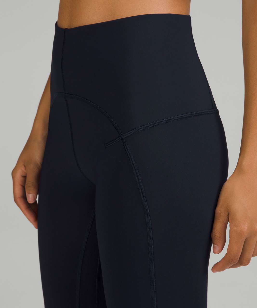 Lululemon Back-Zip High-Rise Paddle Tight 28 - Black / Stencil