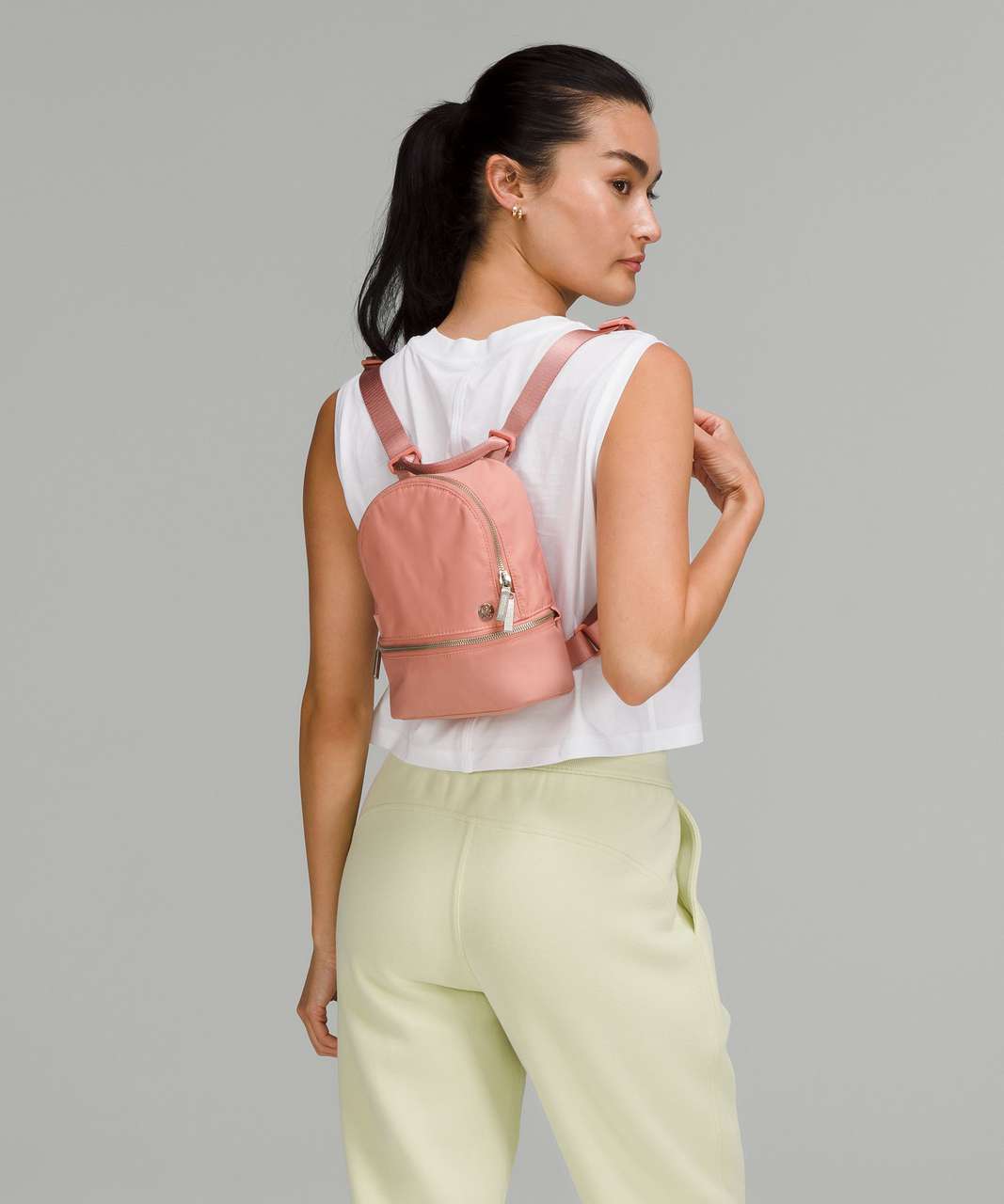 LULULEMON BACKPACK REVIEW  City Adventurer Backpack in Pink Pastel (great  for travel or everyday) 