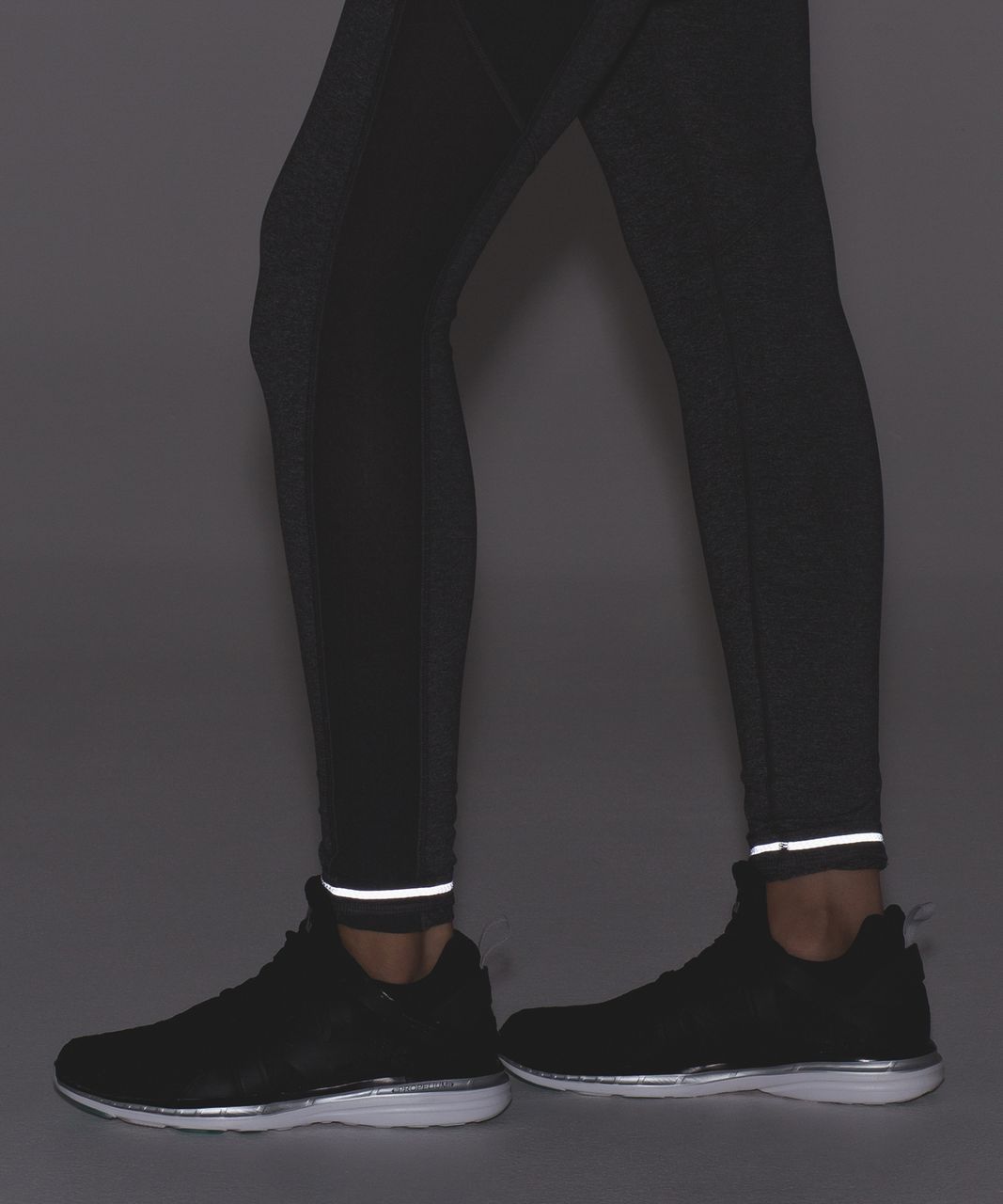 Lululemon Speed Tight V - Heathered Black