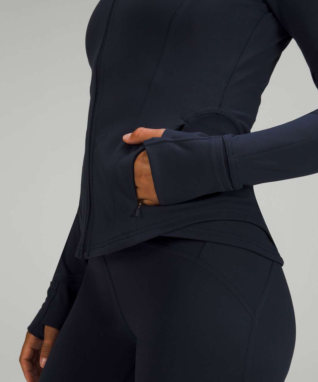 The perfect jacket doesn't exist” I beg to differ 🥹 on me: wild indigo instill  jacket (8) & true navy invigorates 23 (6) : r/lululemon