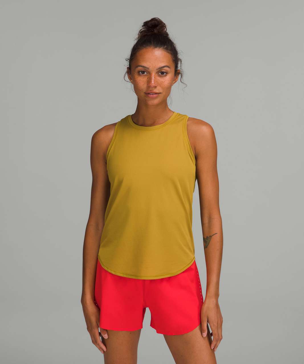 Lululemon Run For Gold Tank - Heathered Black / Black - lulu fanatics