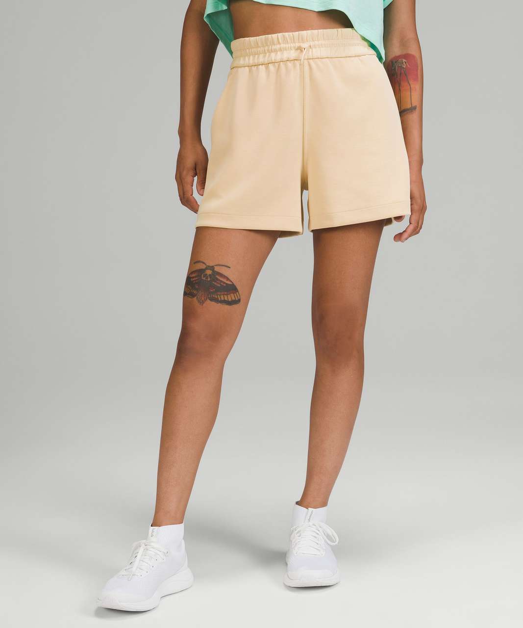 styling softstream lululemon shorts｜TikTok Search