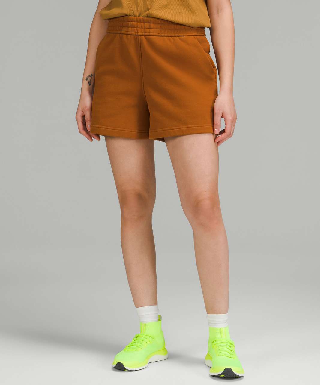 Lululemon Loungeful High-Rise Short 4" - Butternut Brown