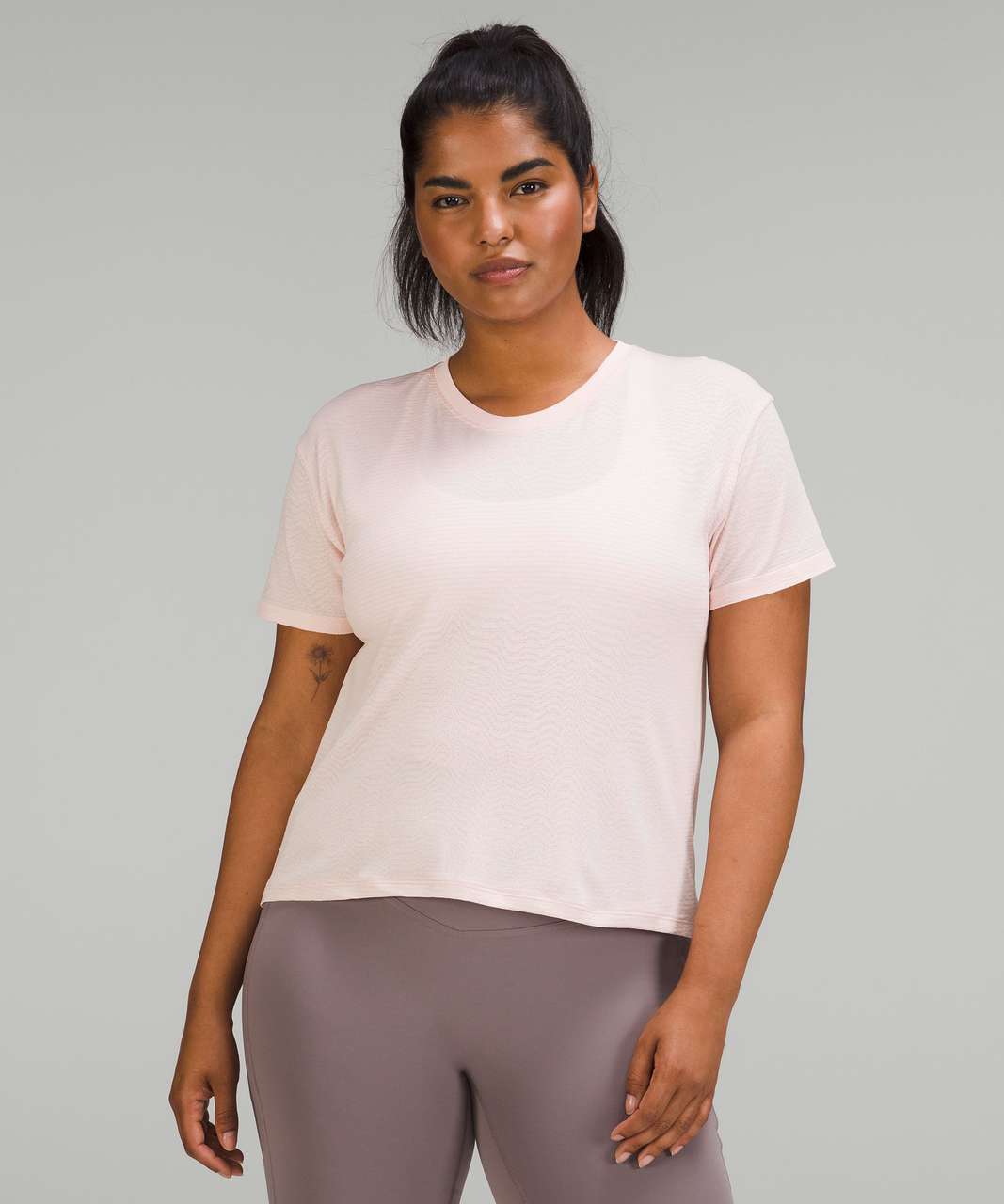 Lululemon Train to Be Seamless Short Sleeve T-Shirt - Ripple Wave Strawberry Milkshake / White