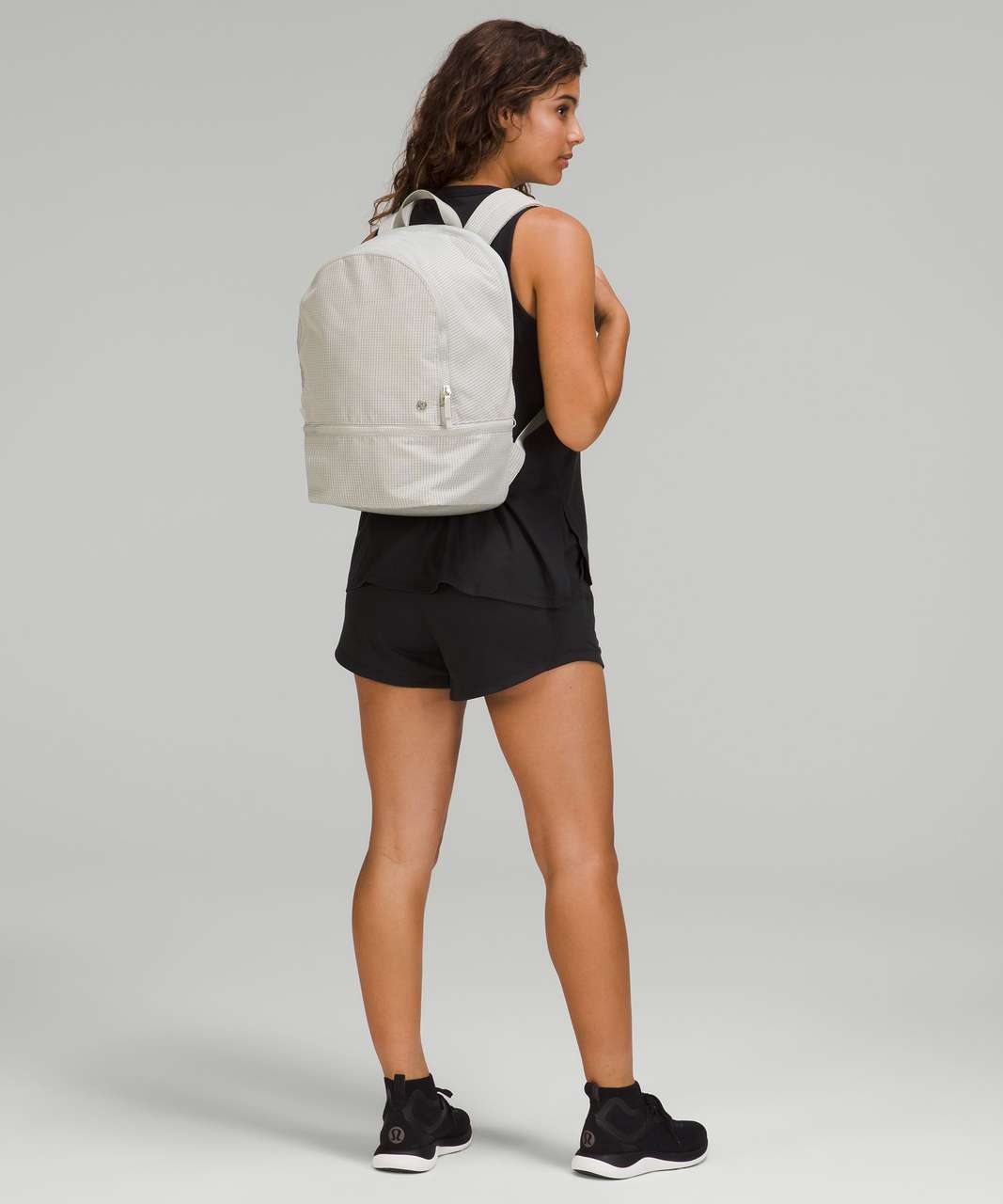 Lululemon City Adventurer Backpack 20L - Seal Grey / Graphite Grey