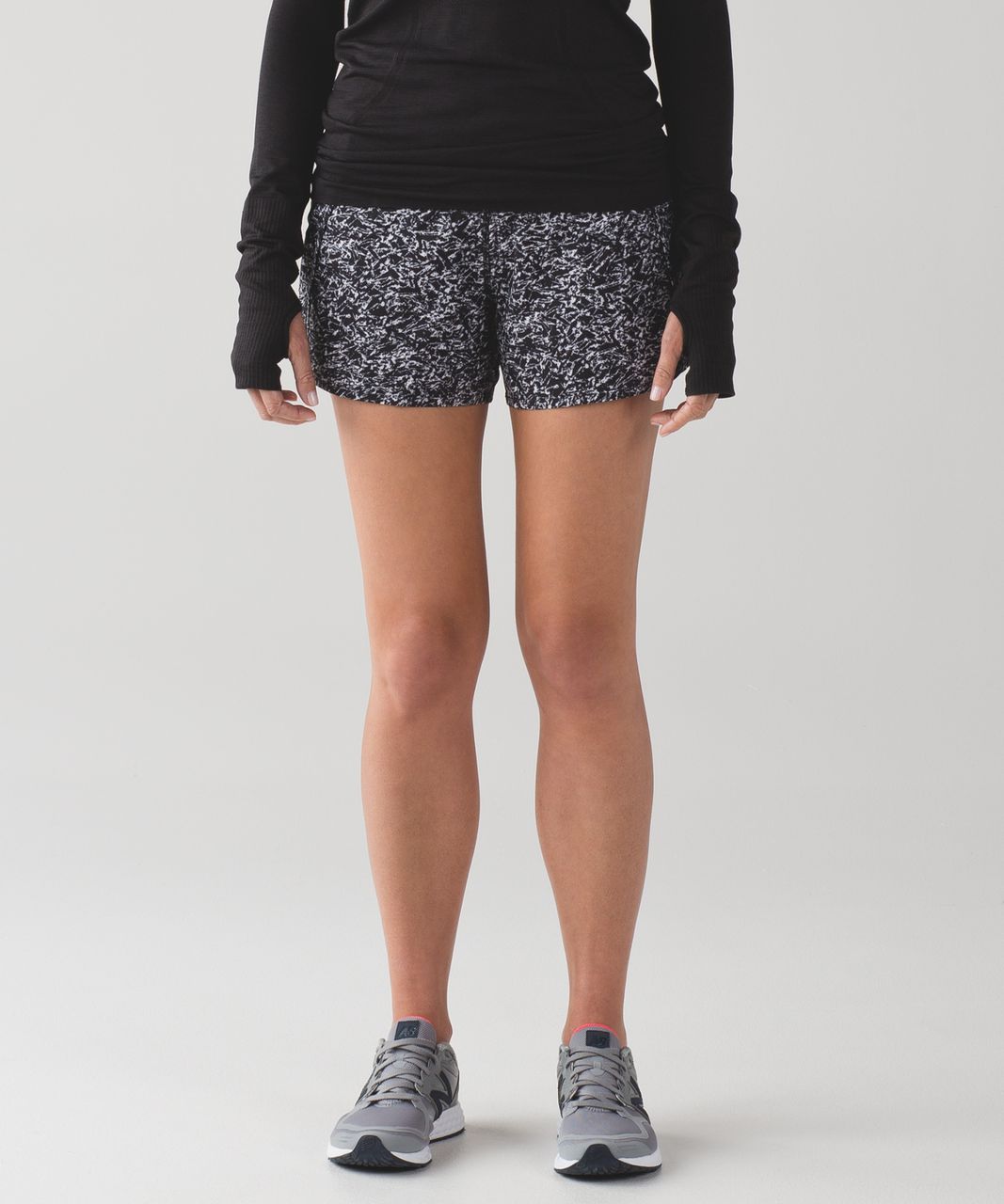 Lululemon Run Times Short (4") - Iced Wave White Black / Black