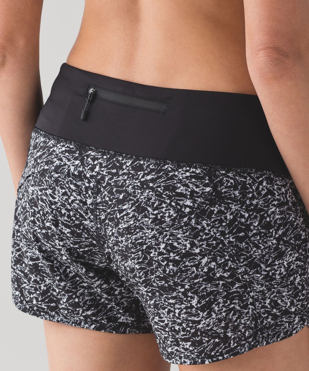 Lululemon Run Times Short (4") - Iced Wave White Black / Black