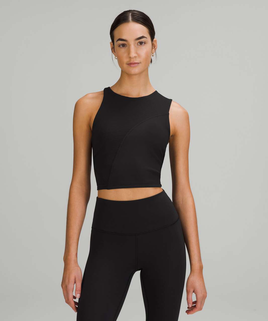 Ribbed Nulu Asymmetrical Yoga Bra (Black, Size 6). I am 32B, normally wear  a size 6 lulu bra. : r/lululemon