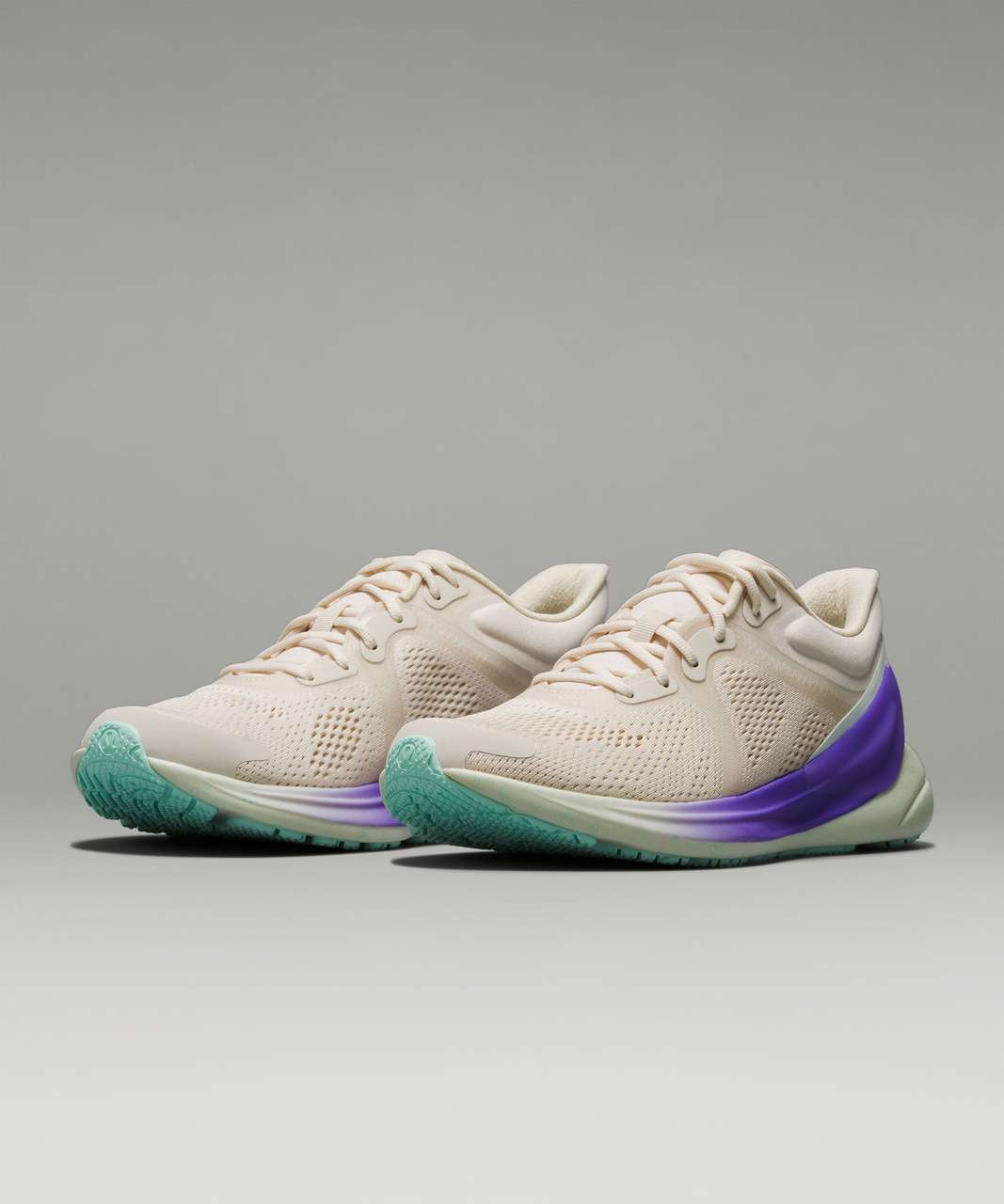 Lululemon Blissfeel Run Shoes - Gem