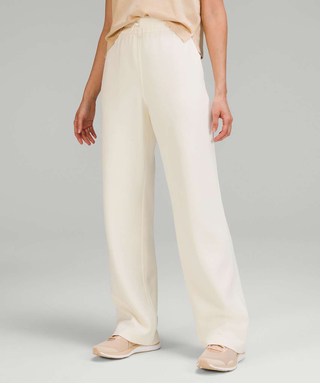 Softstreme Relaxed HR Pant