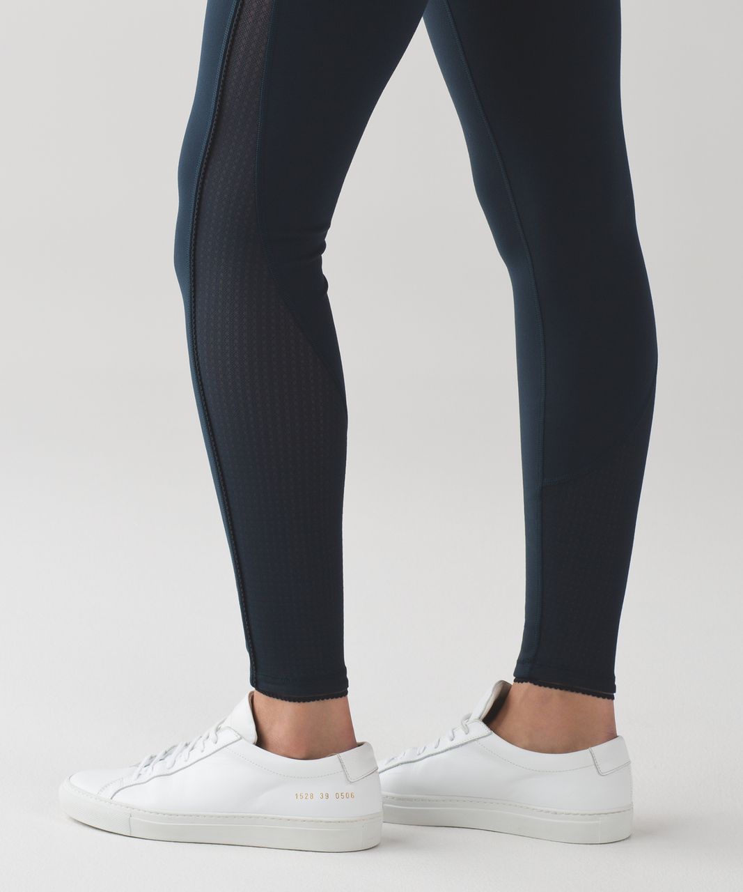 Lululemon Fresh Tracks Tight - Nocturnal Teal - lulu fanatics