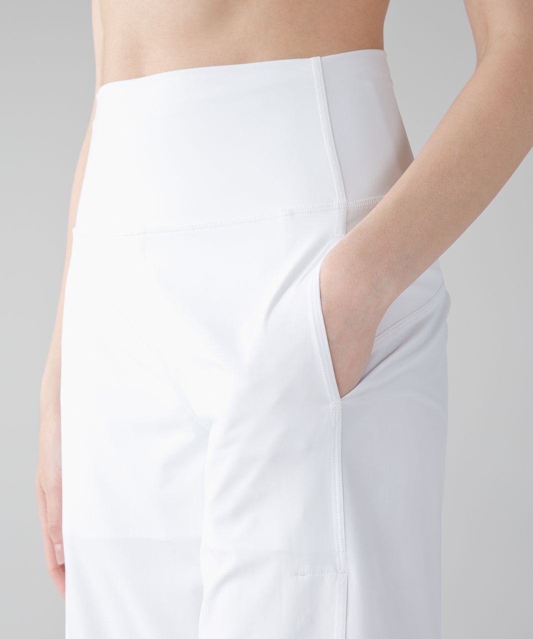 Lululemon Serene Crop - White