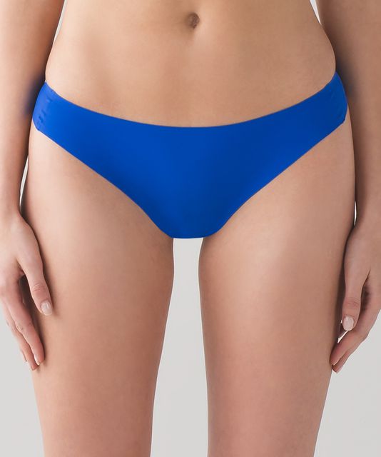 lululemon smooth seamless thong review