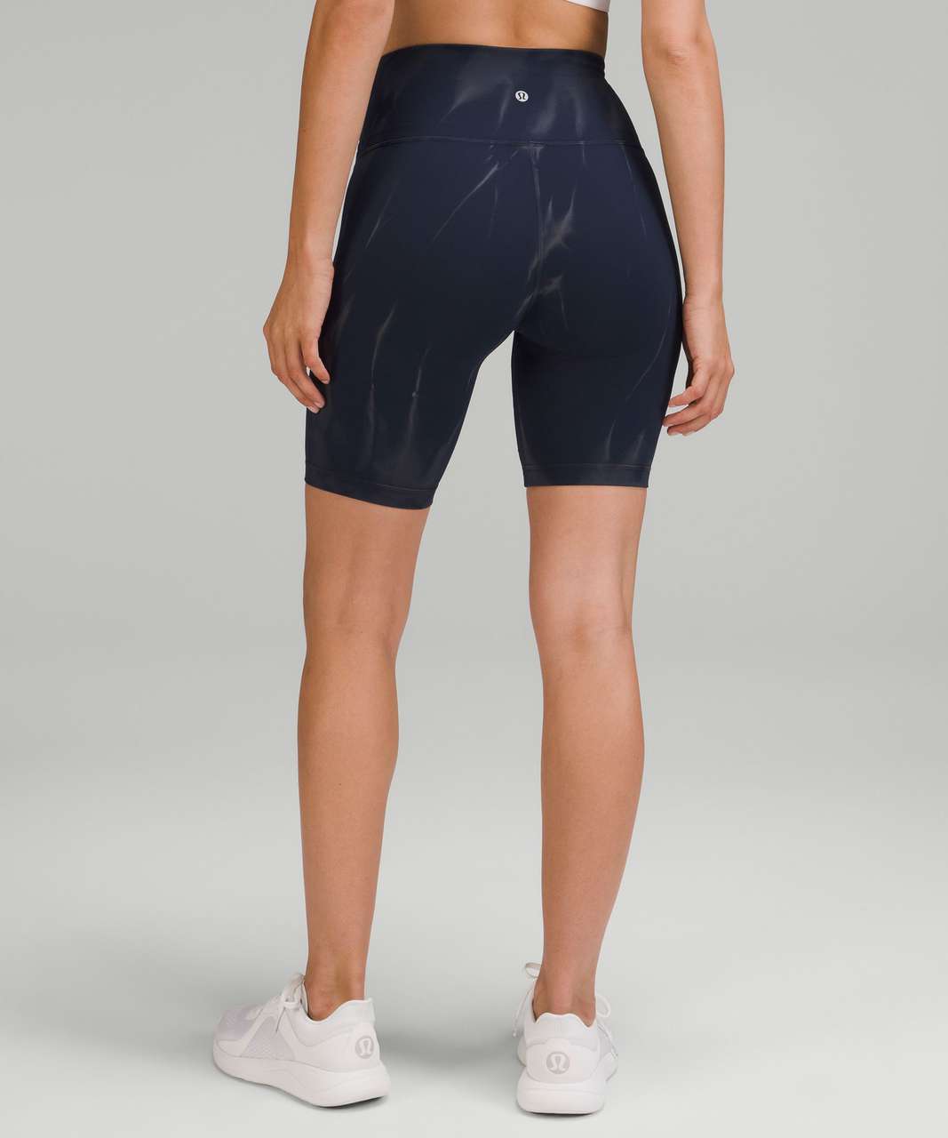 Lululemon athletica Wunder Train Contour Fit High-Rise Short 8