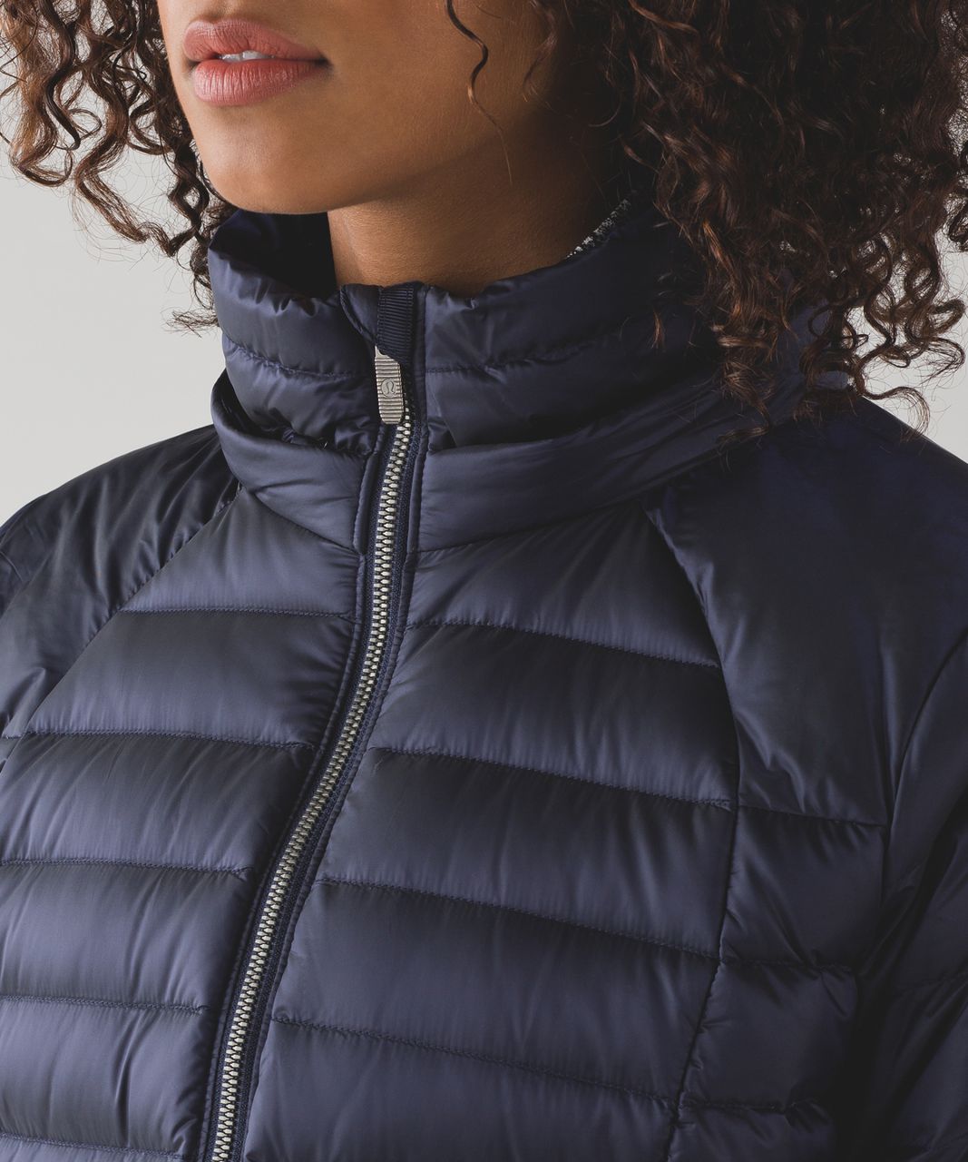 Lululemon Brave The Cold Jacket - Deep Indigo