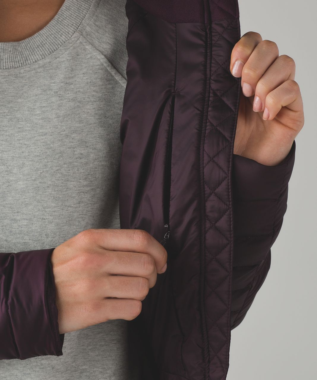 Lululemon Brave The Cold Jacket - Black Cherry