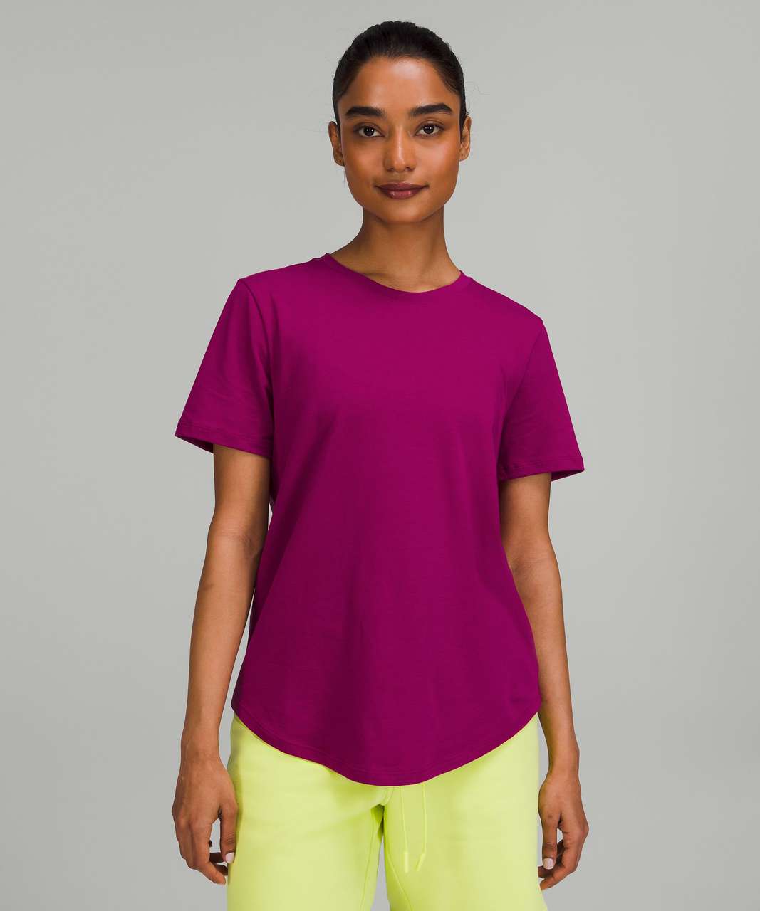 MUSINSA  PLAYIAN Cotton Logo Tight Fit Crop Tee - VIOLET