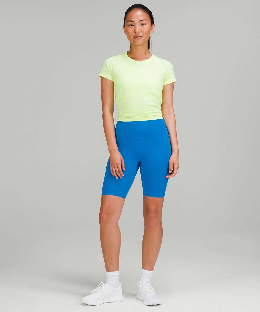 Workout fit All Powered Up Bra and Base Pace High-Rise Short 8 both in Blue  Nile : r/lululemon