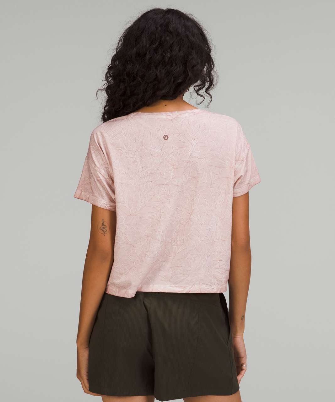 Lululemon Cates T-Shirt - Summit Wash Smoky Topaz