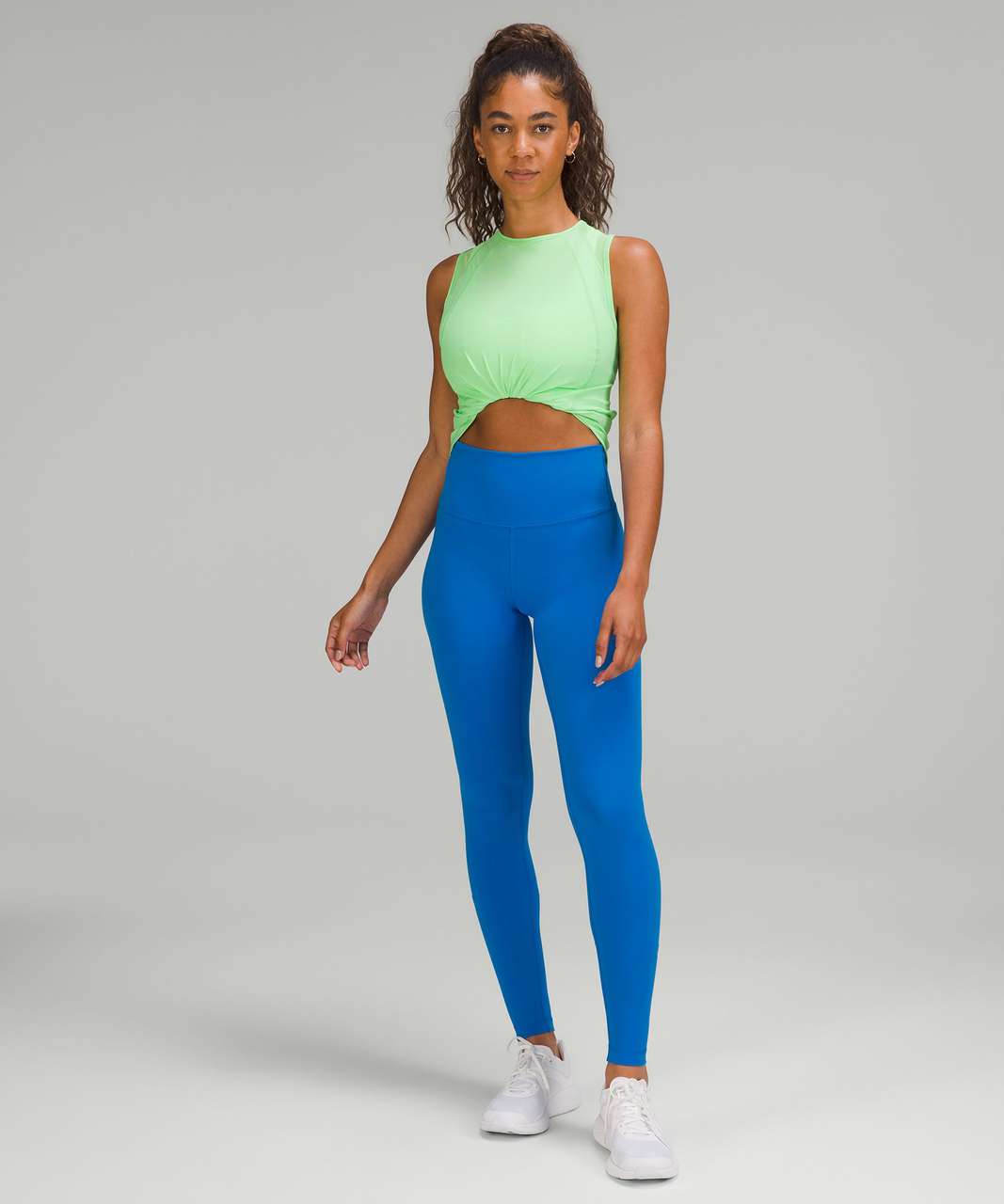 I'm obsessed with Poolside Blue! Just got the Wunder Train Long Line Bra (4),  Swift Speed HR Tight 28” leggings on sale (4), and not pictured but also  the Align tank and