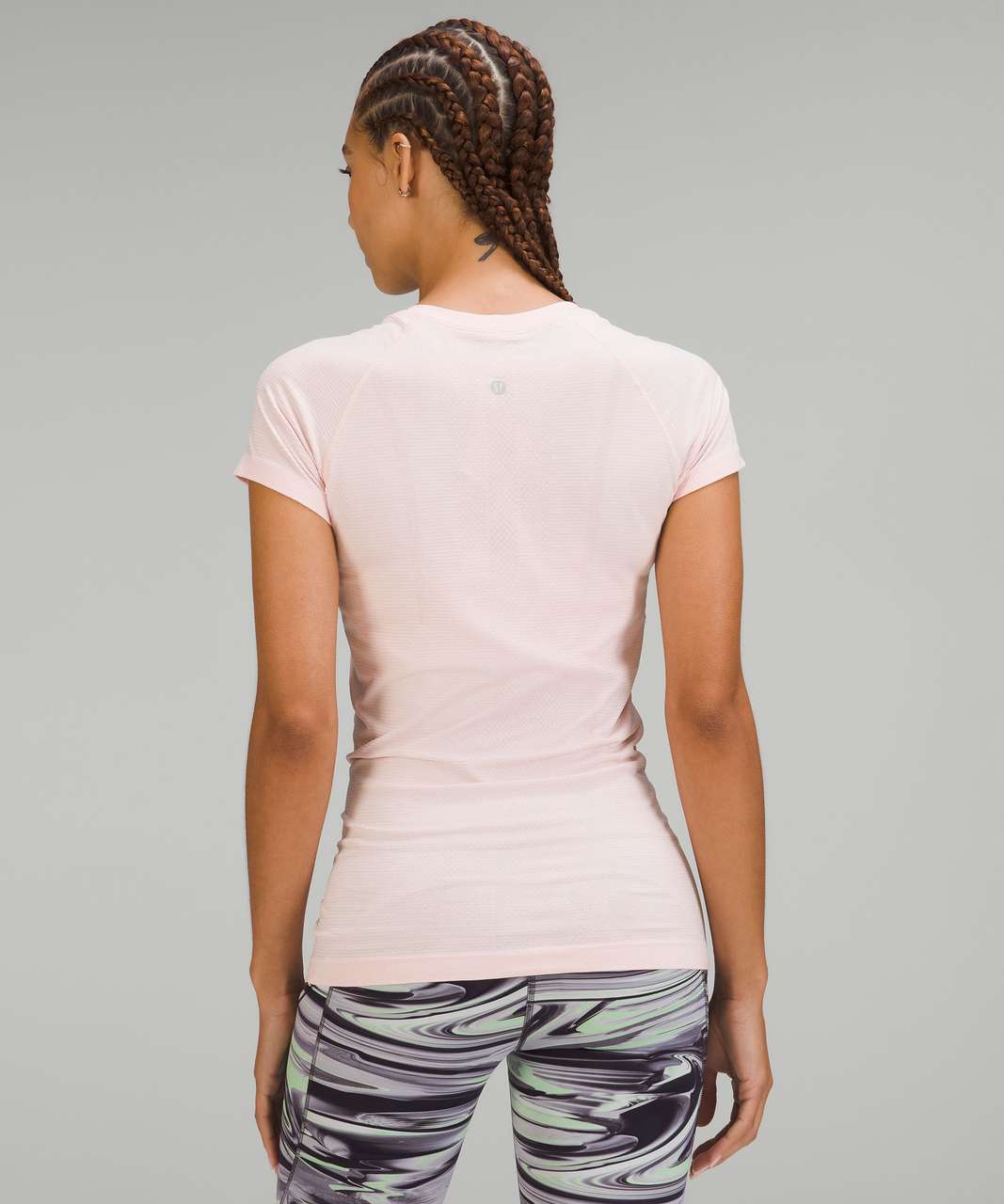 Lululemon Swiftly Tech Short Sleeve Shirt 2.0 - Strawberry Milkshake / White