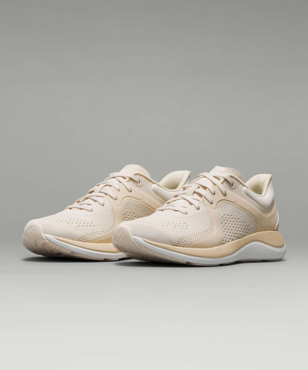 Lululemon Blissfeel Womens Running Shoe - Light Ivory / Charged