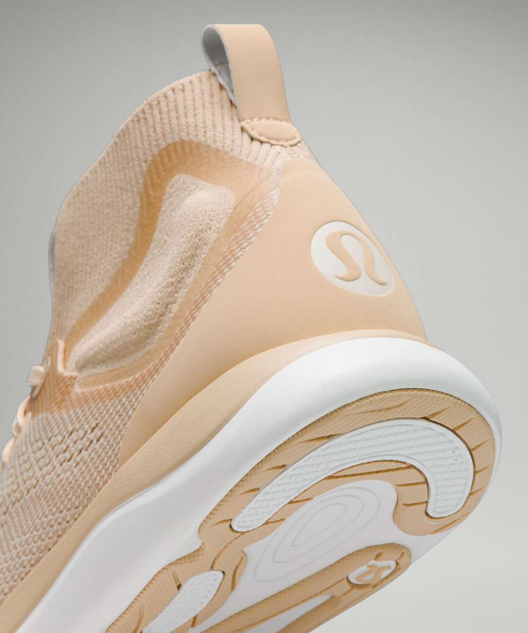 Lululemon Chargefeel Mid Womens Workout Shoe - Prosecco / Lemon Sorbet /  Lemon Ice - lulu fanatics