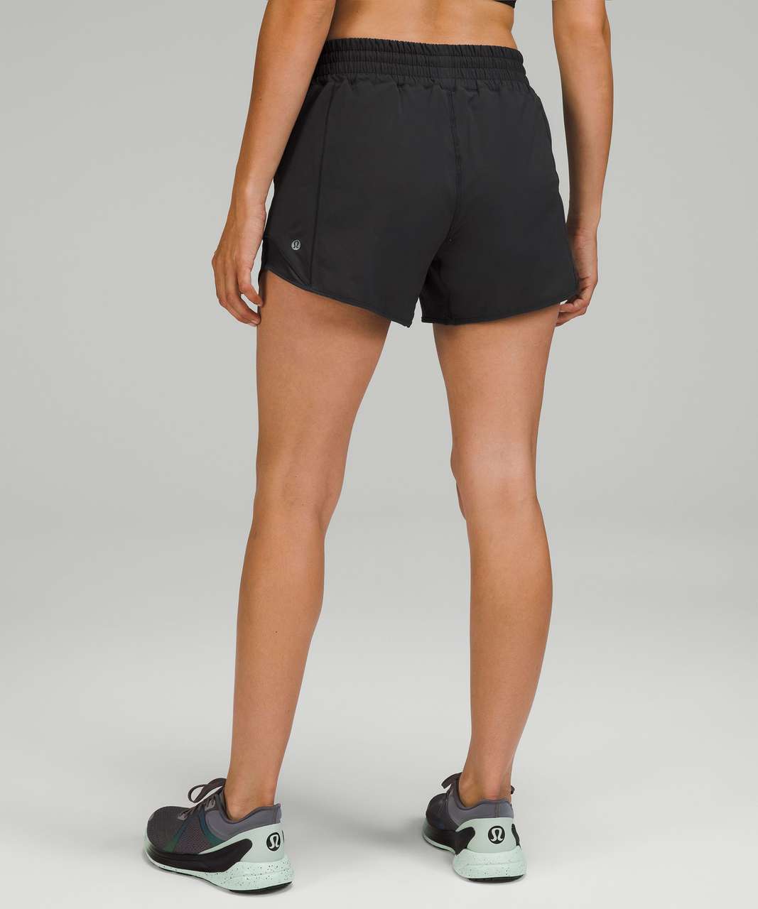 Lululemon Hotty Hot Short II *2.5 - Vitalize Multi / Black - lulu