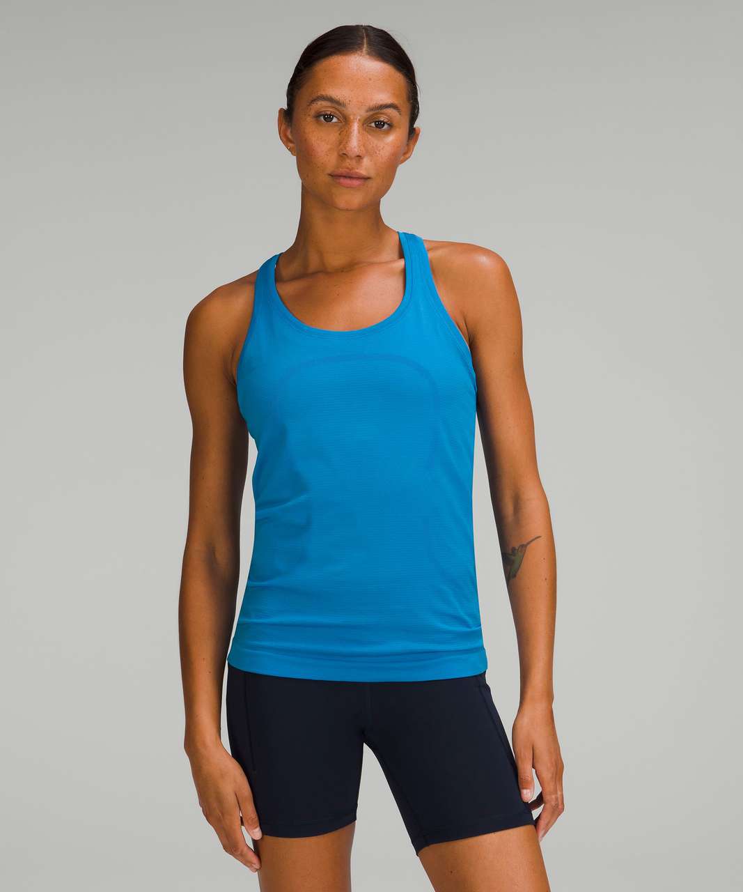 Lululemon Lightweight Stretch Running Tank Top - Poolside - lulu fanatics