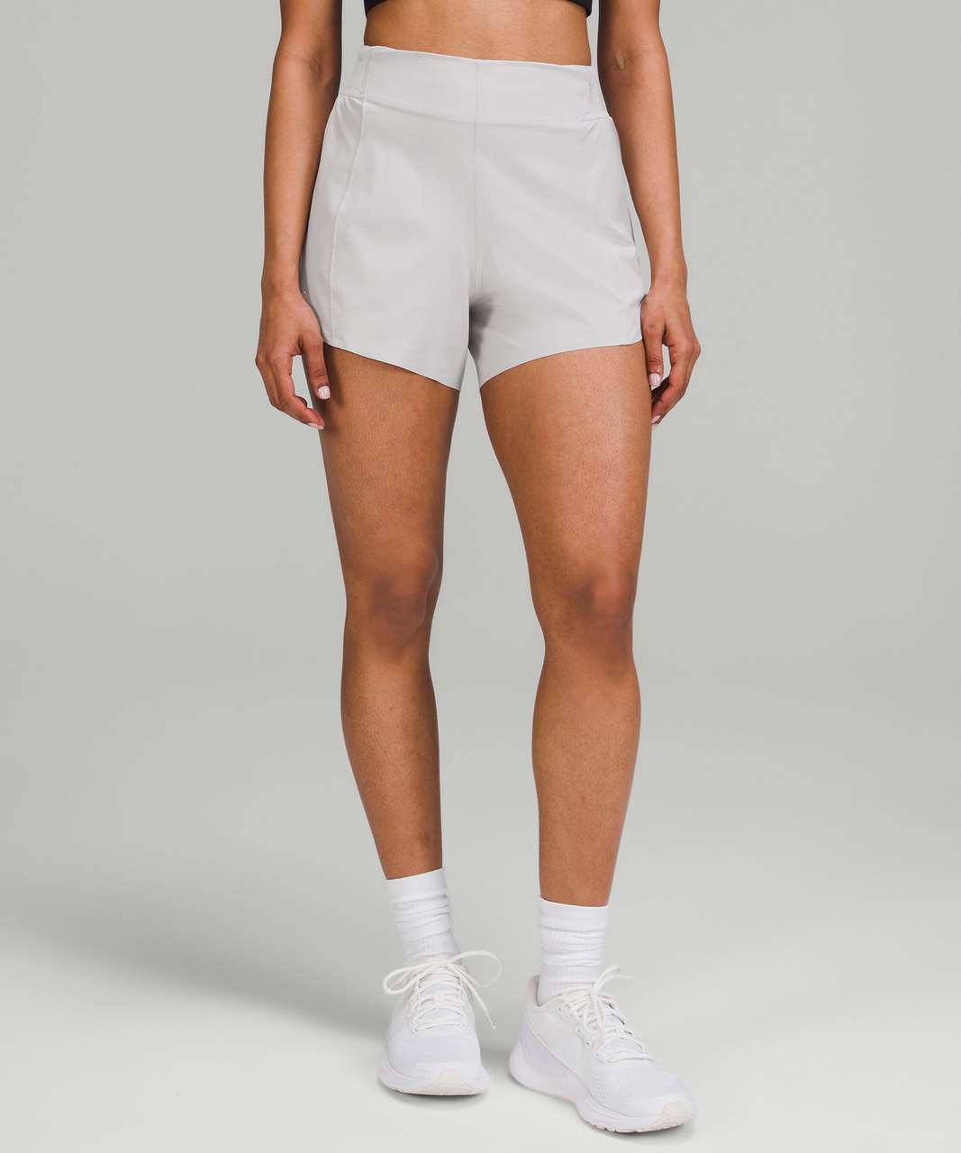 Lululemon Softstreme High-Rise Short 4 - Prosecco - lulu fanatics