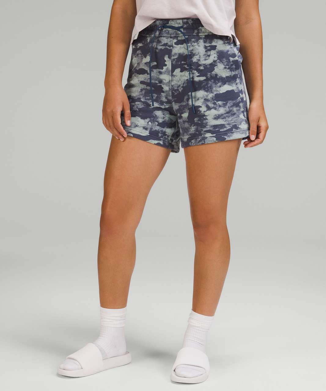 Lululemon Loungeful High-Rise Short 4" - Heritage Camo Wash WP Blue Multi