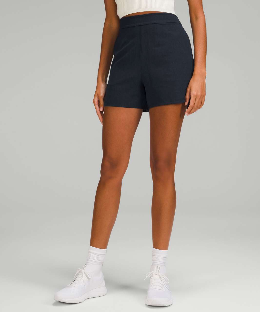 Lululemon Flat-Front Relaxed Short 4" - True Navy