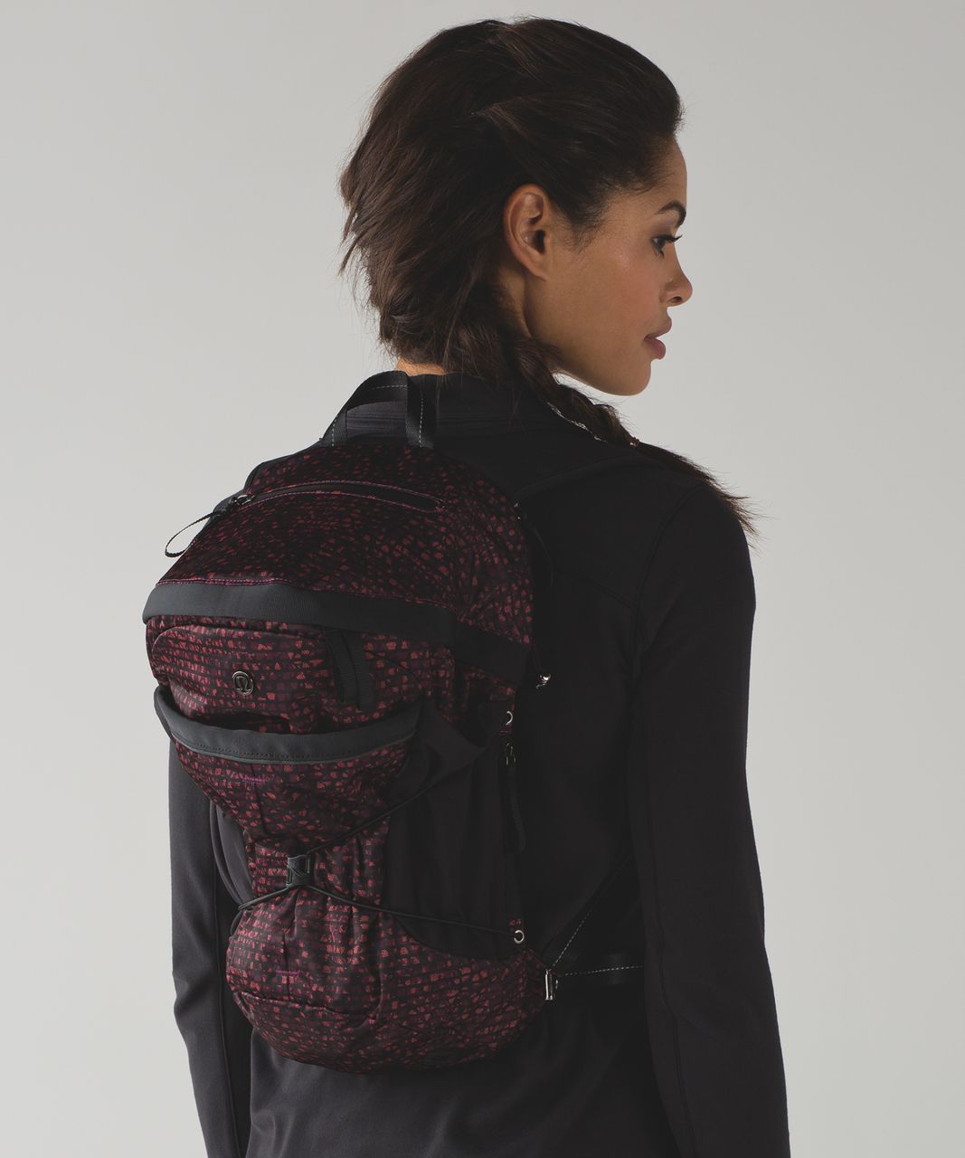 Lululemon Run All Day Backpack - Shatter Weave Dust Coral Plum / Black