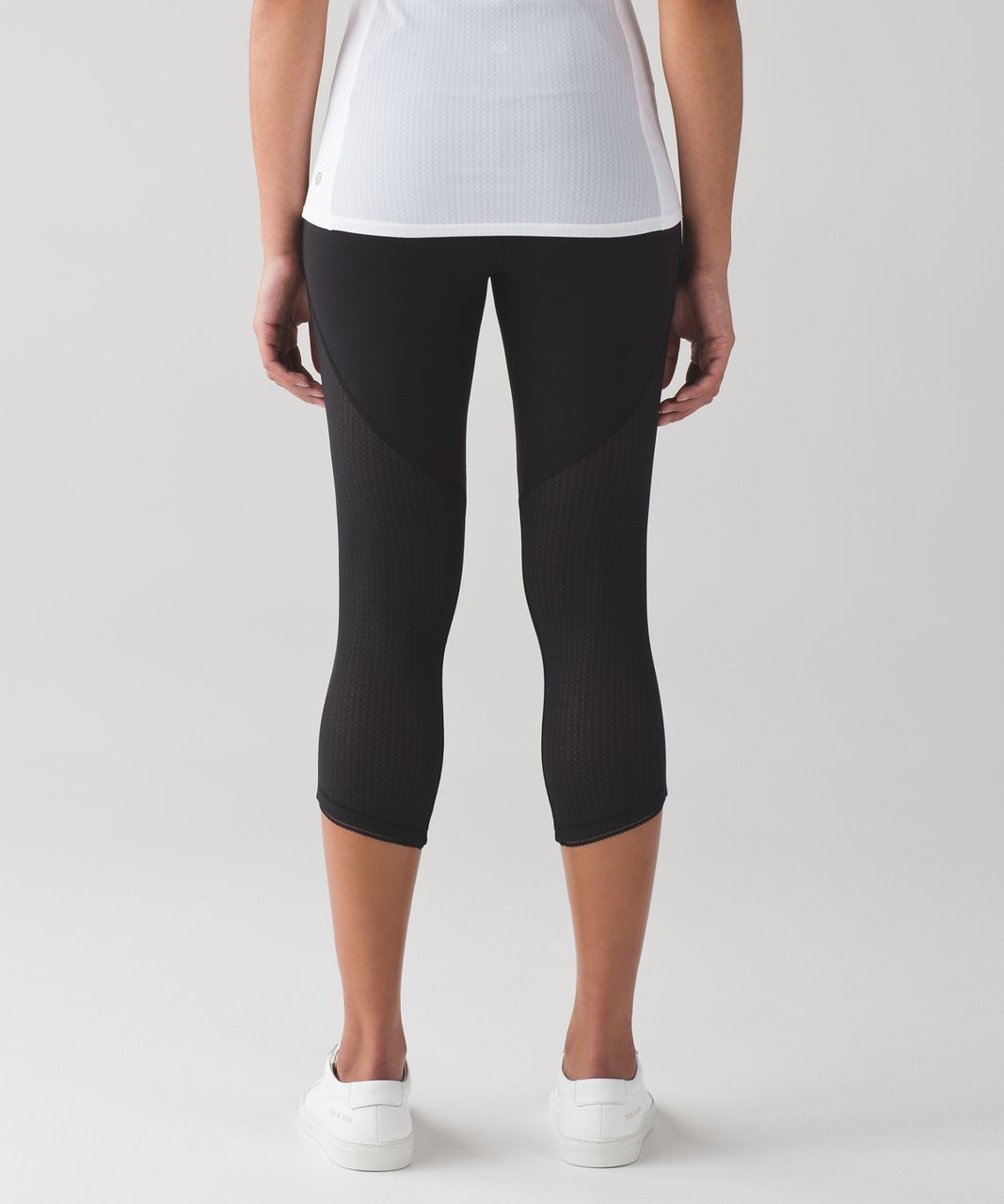 Lululemon Deep Breath Crop (21" ) - Black