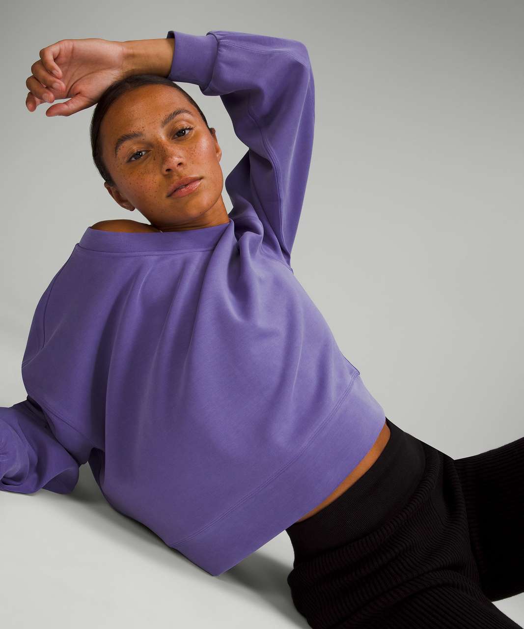 Lululemon Perfectly Oversized Cropped Crew *Softstreme - Charged Indigo -  lulu fanatics