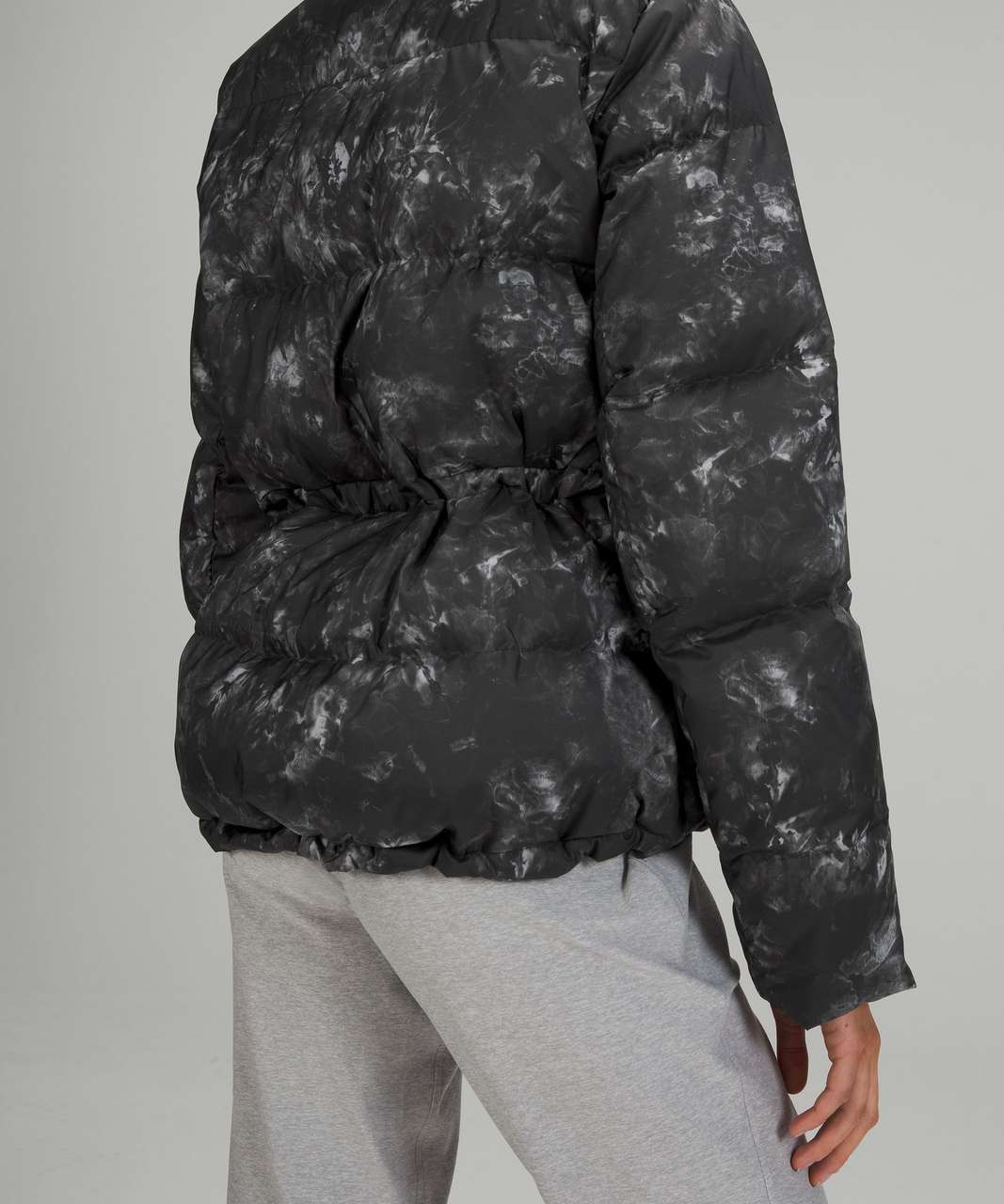 Lululemon Wunder Puff Jacket - Aquila Black Multi