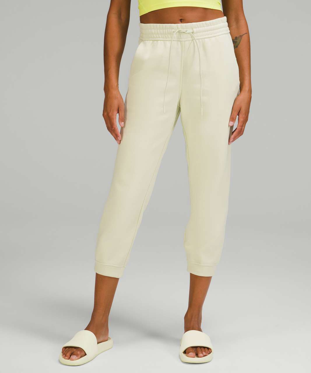 Loungeful High-Rise Cropped Jogger - Heathered Core Ultra Light