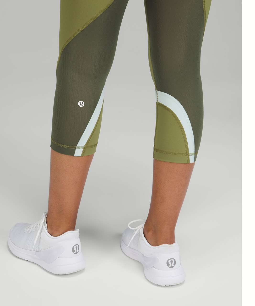 Lululemon Inspire Crop Leggings Womens 6 Camo Green Zip Pocket Mid