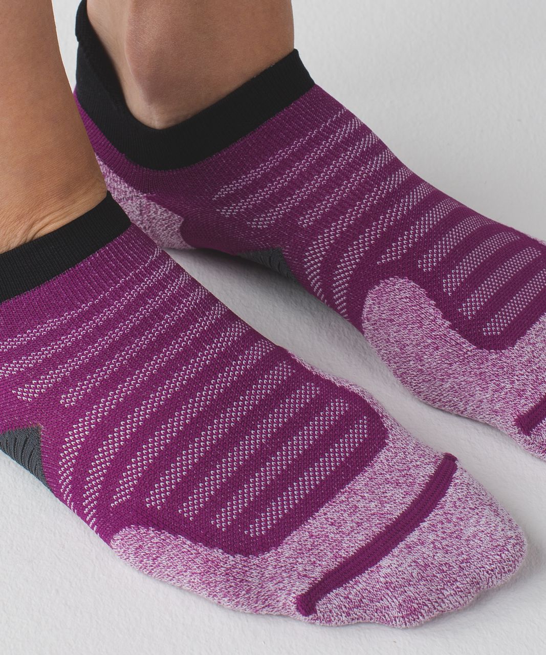 Lululemon Speed Sock - Regal Plum