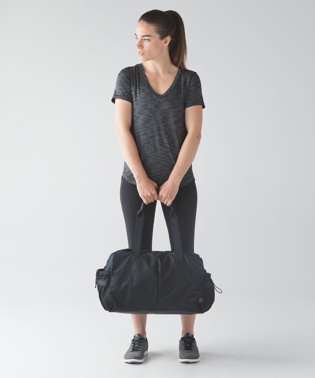 Lululemon Extra Mile Duffel (Mesh) - Black / Black